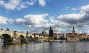 PRAGA - SAMOLOTEM - 4 DNI